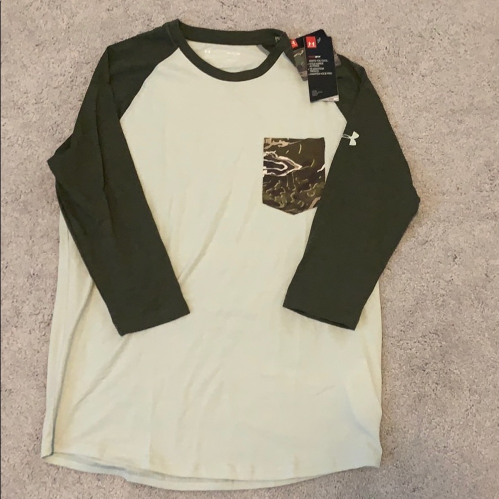 Men’s Under Armour Camo Baseball T-shirt NWT